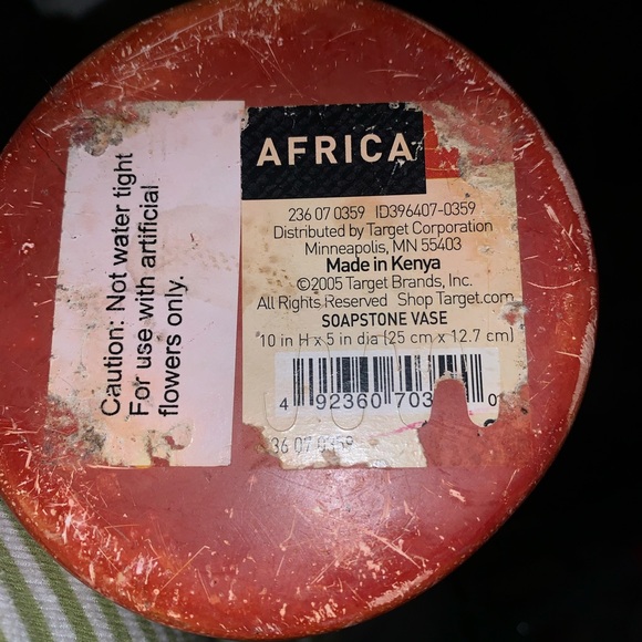 African soap stone vase 🏺 - Picture 3 of 5